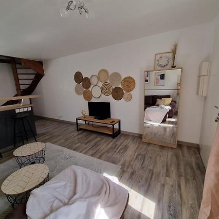Duplex 40M2 Cocooning Coeur De Ville Avec Parking Neauphle-le-Château Εξωτερικό φωτογραφία